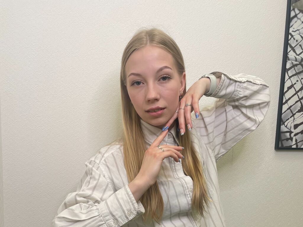 Beckycoppinger's profile - Image n°0