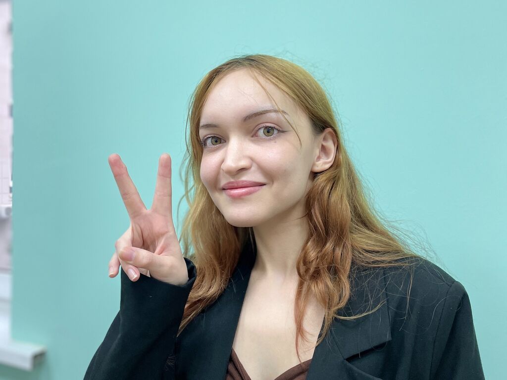 Beckyhambelton's profile - Image n°0