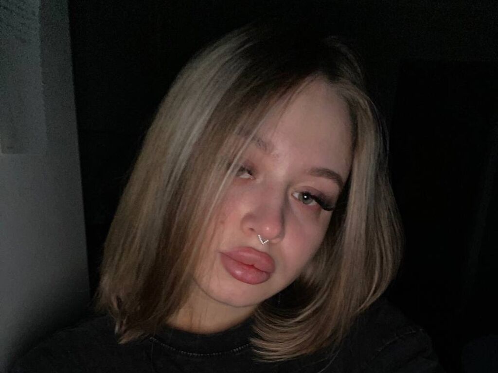 Beckyhamlet's profile - Image n°0