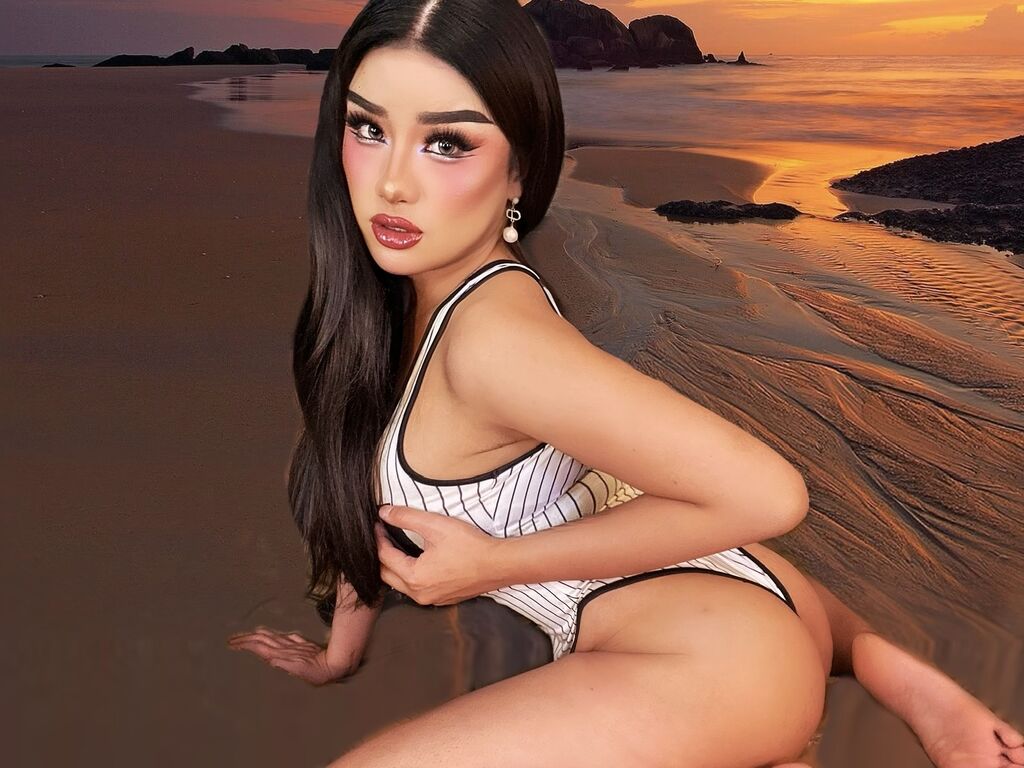 Beeniemikah's profile - Image n°1