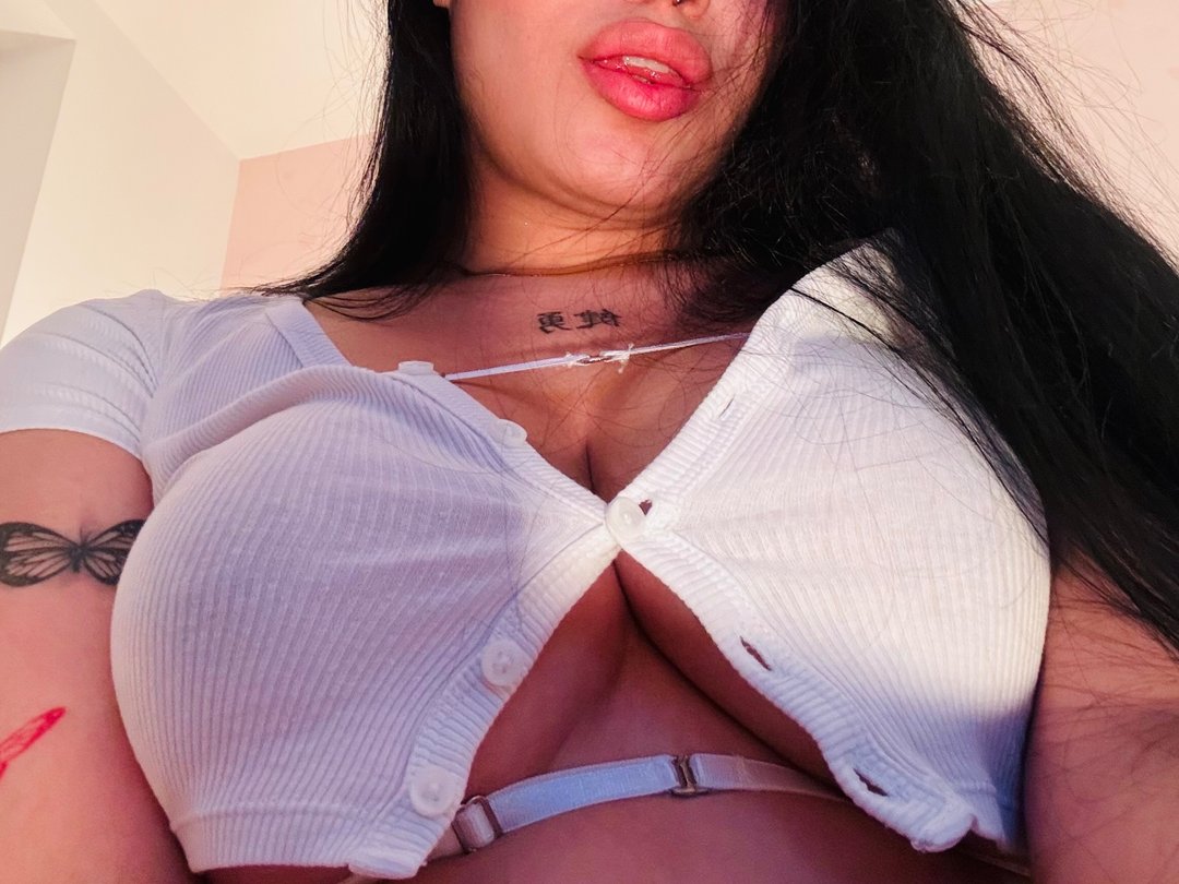 Bella_Wod's profile - Image n°0