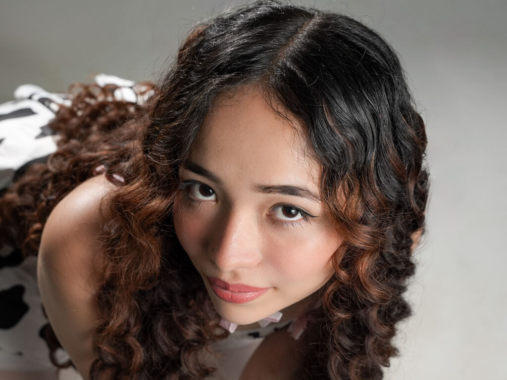 Perfil con Bellaclaire - Imagen  n°1