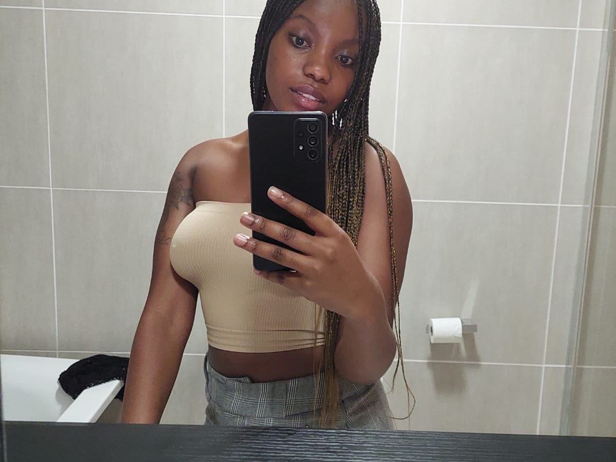 Belladonaxx's profile - Image n°1