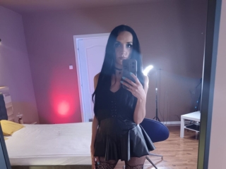 Webcam sex with Bellaharper777
