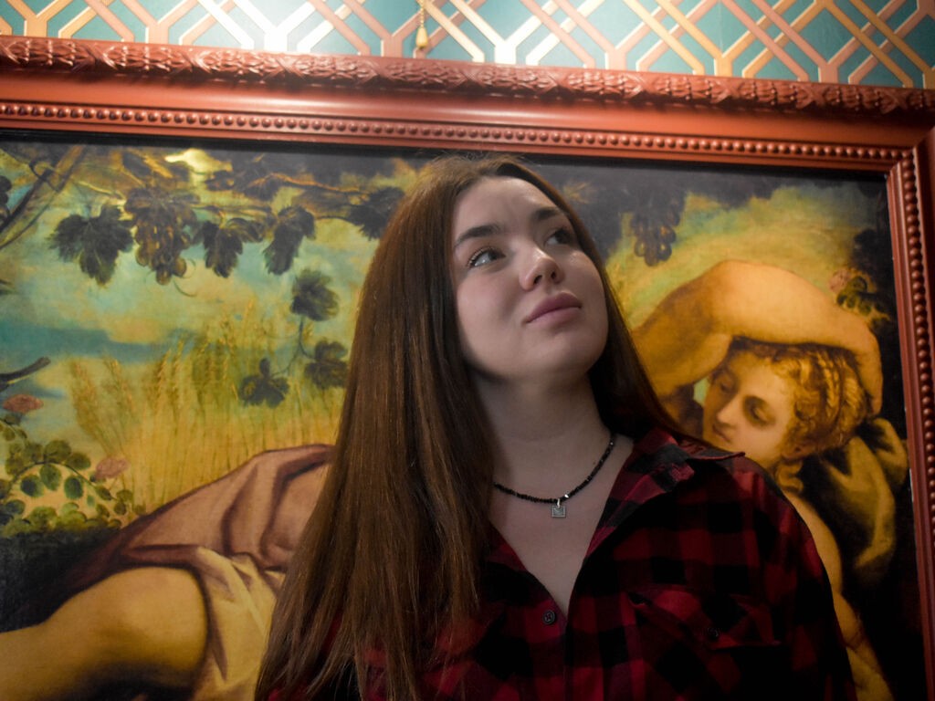 Bellahelton's profile - Image n°0