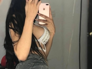 Bellahornyxts's Sexcam