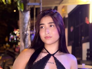 Sexo por webcam con Bellakross