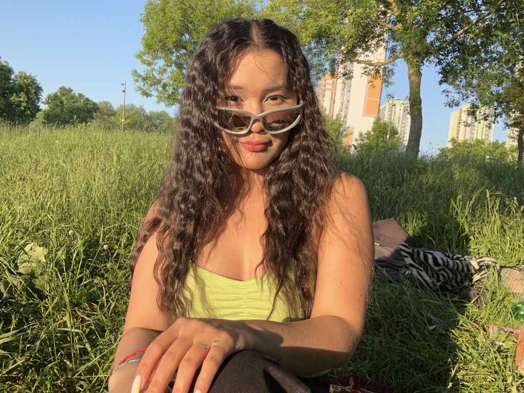Bellasparkle's profile - Image n°0