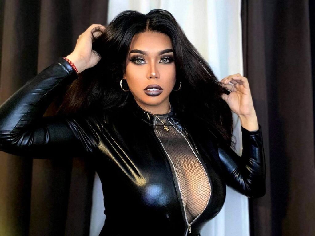 BellaTorch's profile - Image n°2