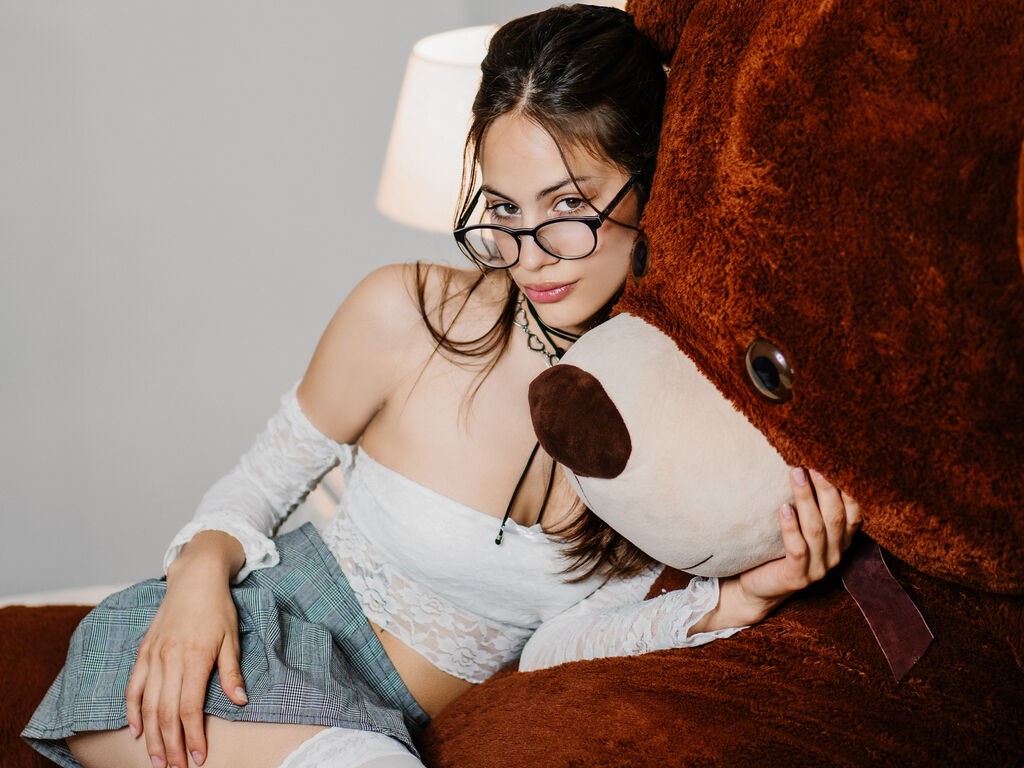 Bellawestwood's profile - Image n°0