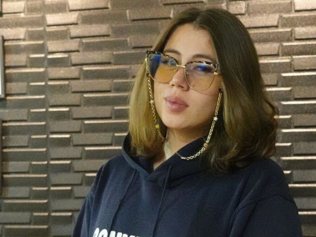 Bellvaleria's profile - Image n°1