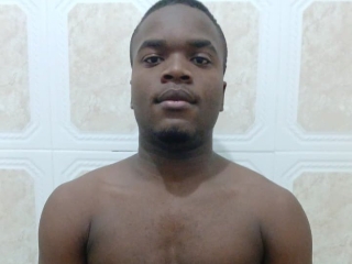 Sexo por webcam con Ben_Casttro