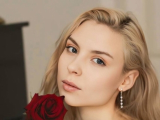 Webcam sex con Berenicebossom