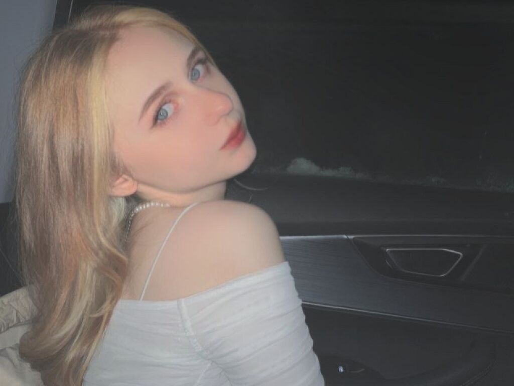 Betsyleen's profile - Image n°0