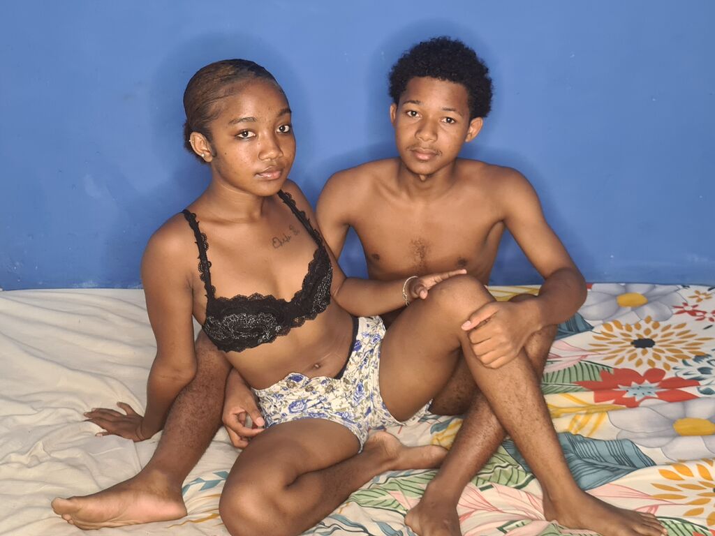 Bibiandjulianah's profile - Image n°0