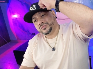 Webcam sex con Bigass_Bear