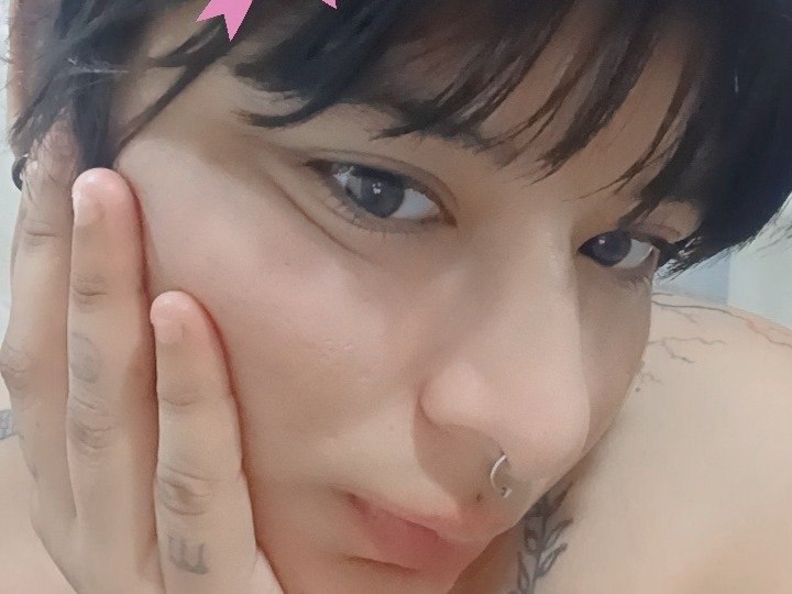 Bigcurvysquirting' profilo - Immagine n°0