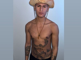 Webcam sex con Bigdicksnake