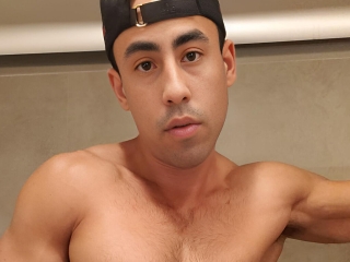 Bigguymuscle's Sexcam