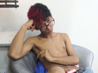 Webcam sex with Billie_Turner