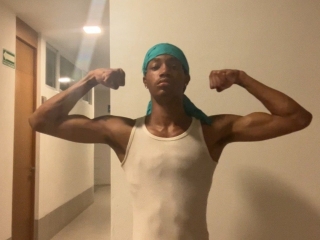 Webcam sex con Blackbulltitus