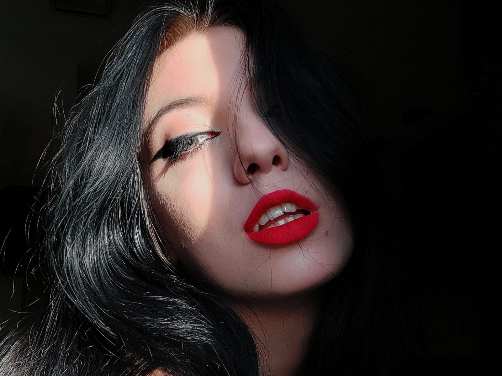 Blairlevine's profile - Image n°0