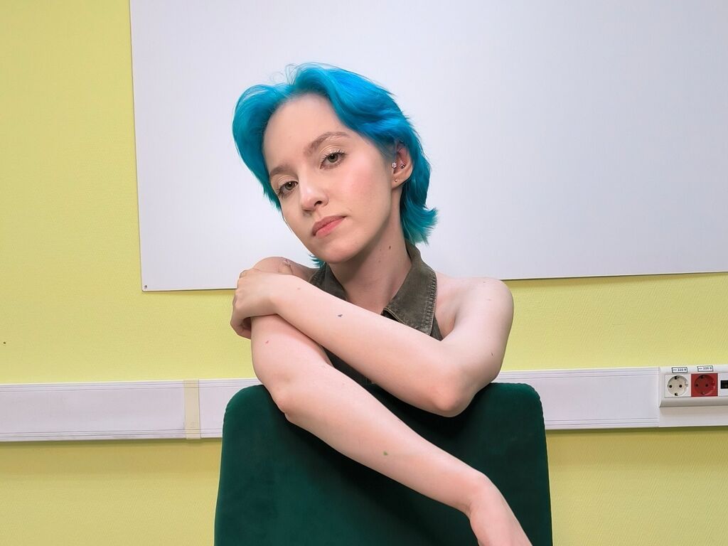 Blissbelow's profile - Image n°0
