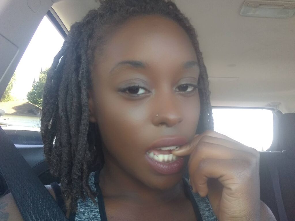 Blkbonnie's profile - Image n°0