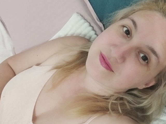 Profil de Blondeamalia - Photo n°1
