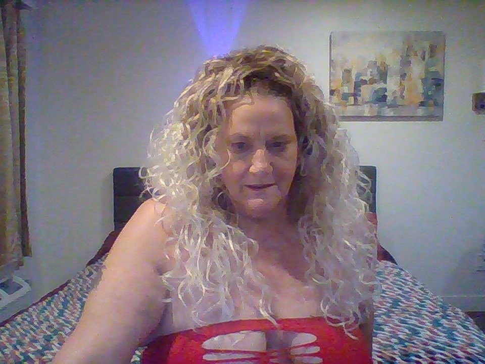Profil de Blondedeliciousfrisky - Photo n°0