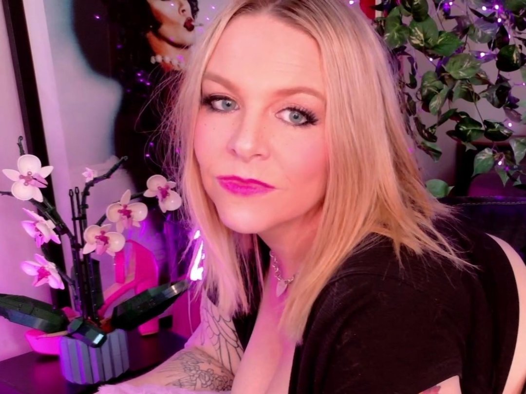 Perfil con Blondejj - Imagen  n°0