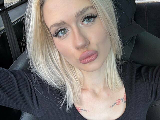 blondemoor's profile - Image n°5