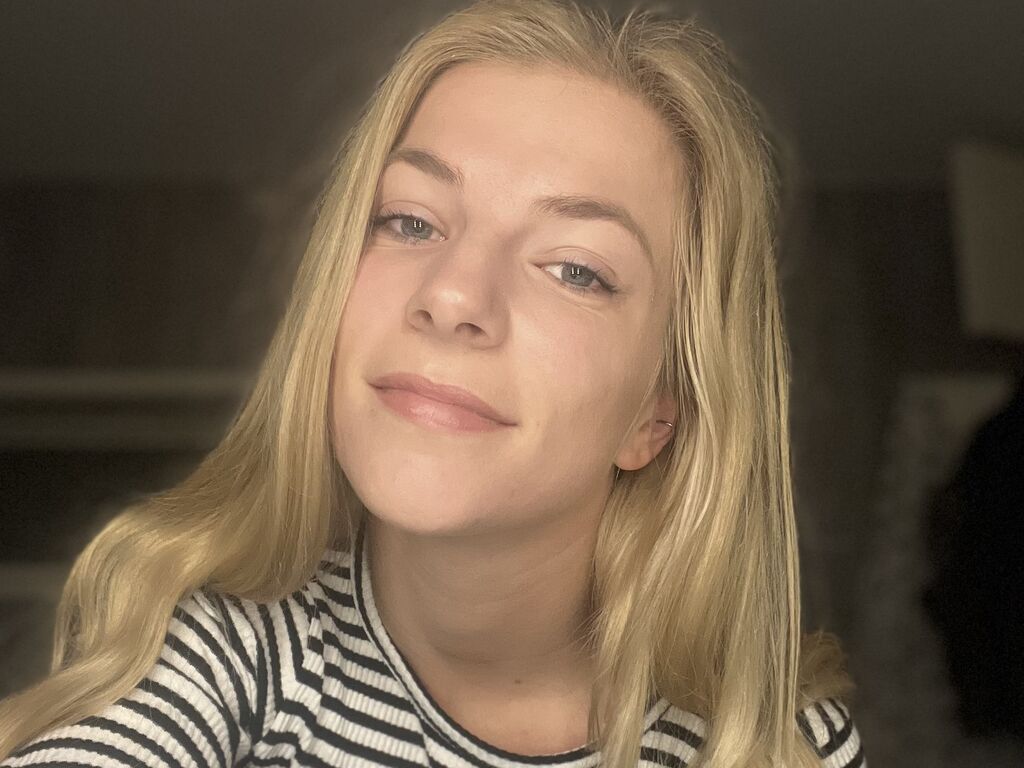 Blondiebritt's profile - Image n°3