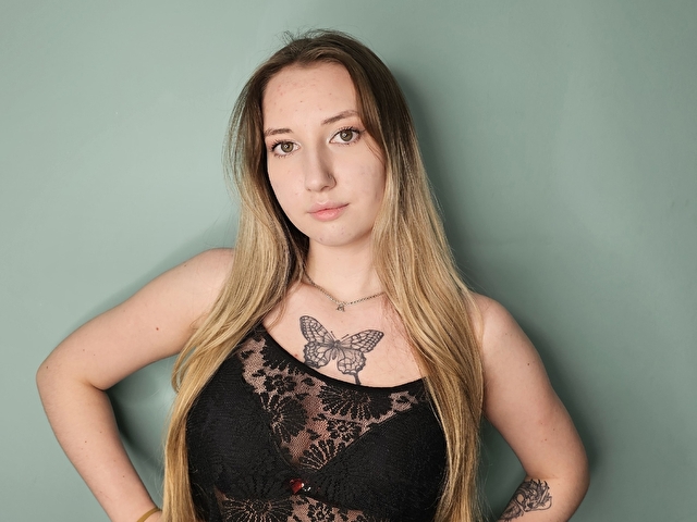 BlondyJolly's profile - Image n°7