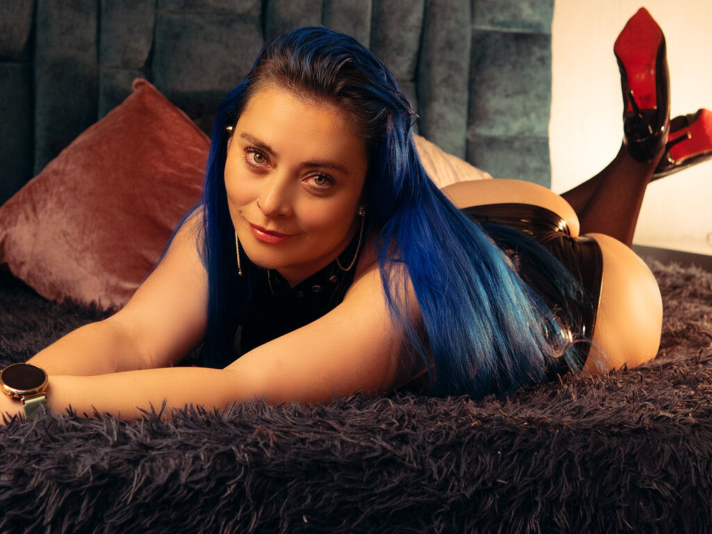 Bluelauren's profile - Image n°1