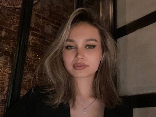 Blythebetter's Sexcam