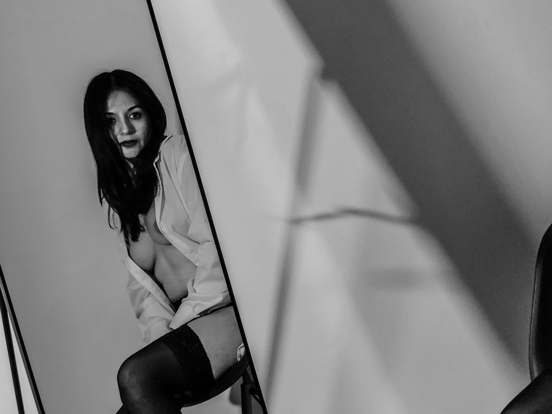Bombshell66's profile - Image n°0