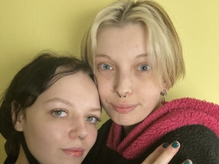 Bonnieandmeryl's Sexcam