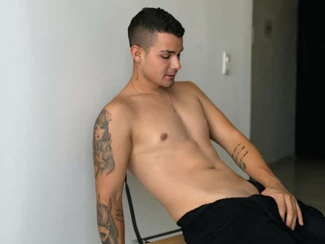 Booyhott's profile - Image n°0