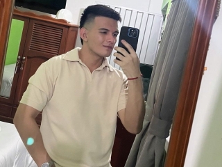 Sexo por webcam con Boyhot_Mio