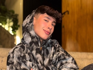 Webcam sex con Boysginger