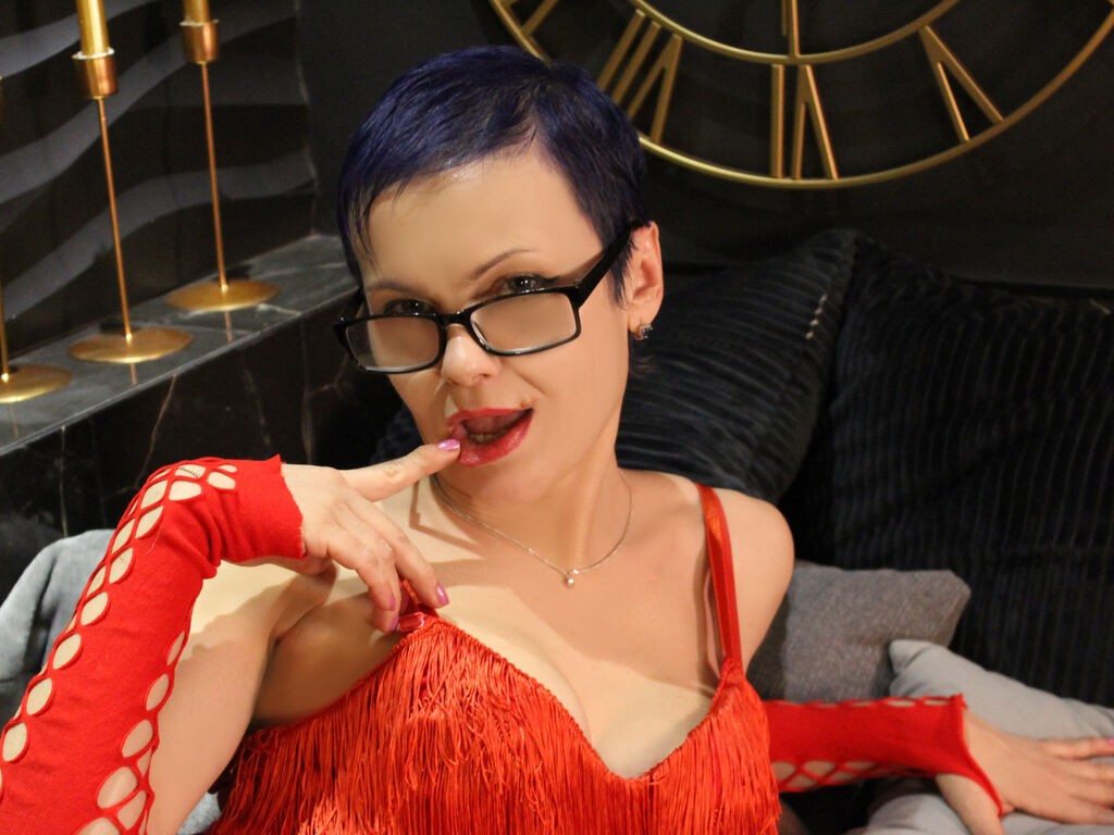 Brandipoetic's profile - Image n°1