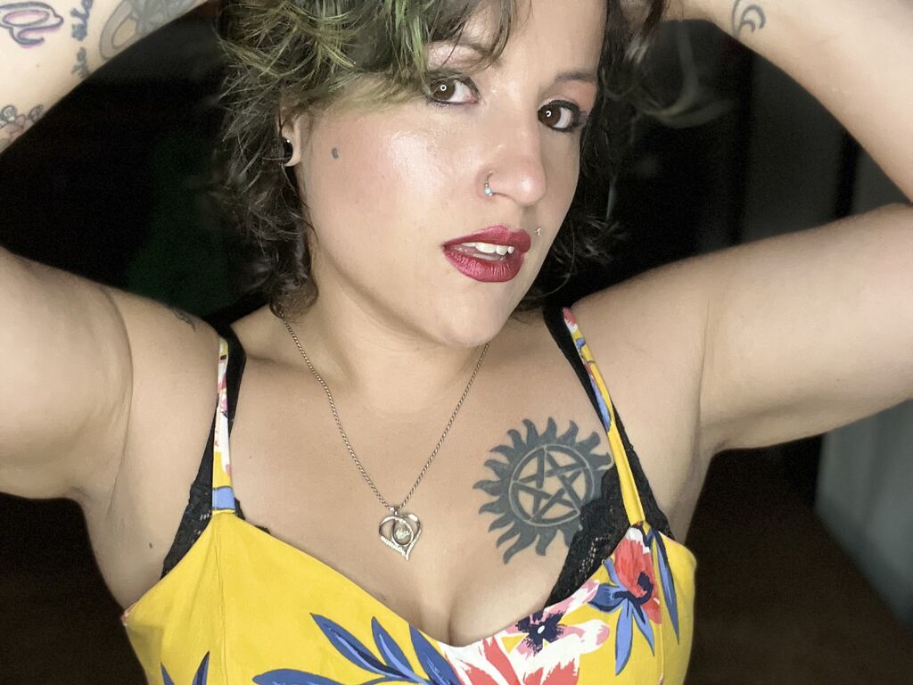 Brattybride' profilo - Immagine n°4