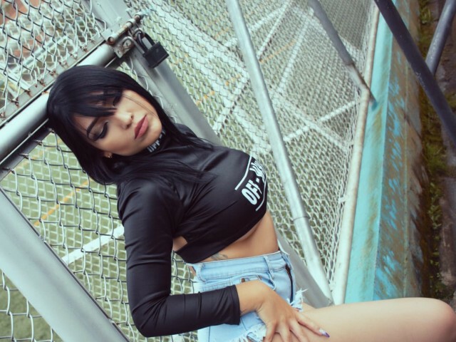 Brendaprice's profile - Image n°0