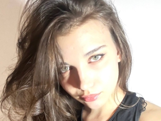 Webcam sex with Briandaludwic