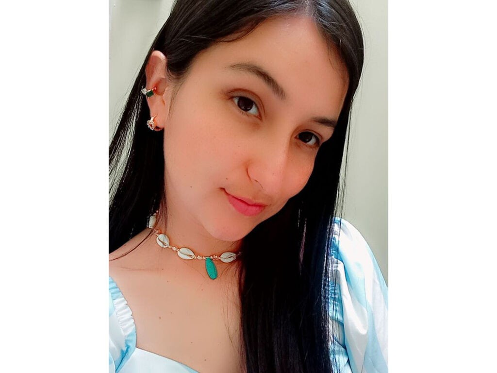 Briannaskelton's profile - Image n°0