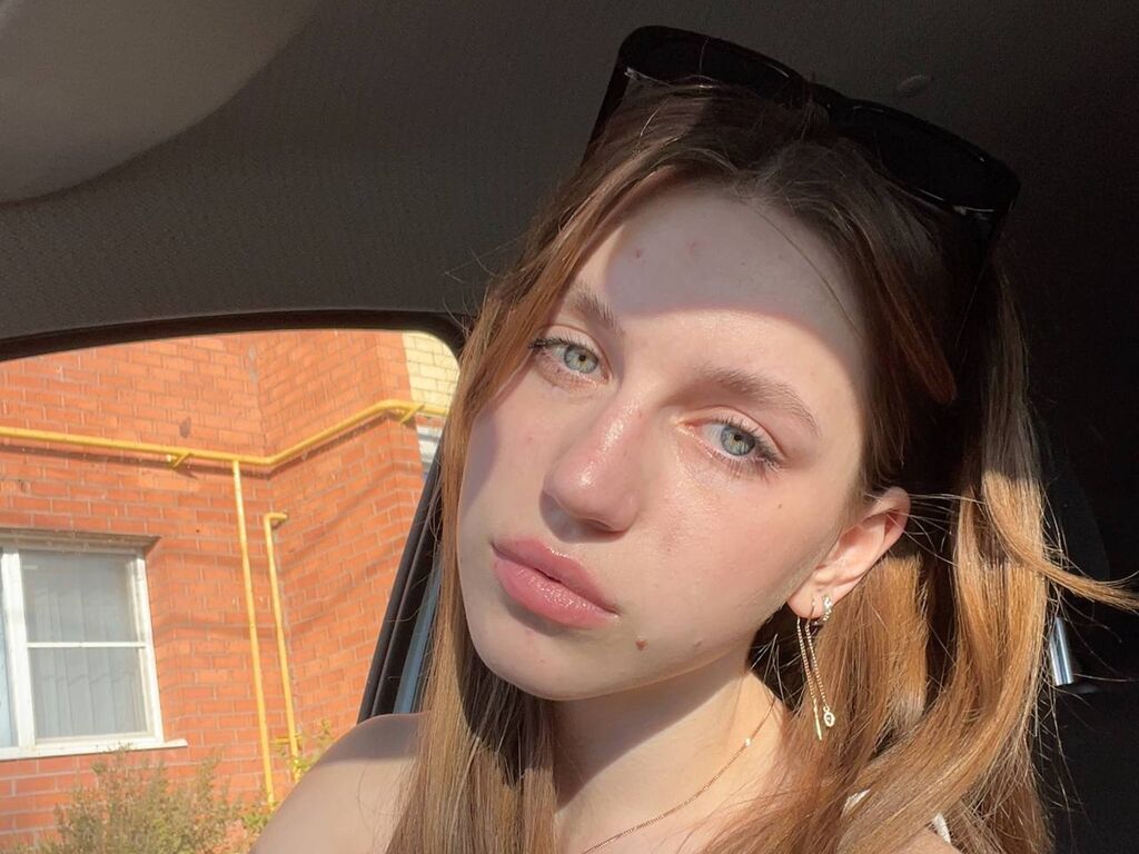 Brimladcarley's profile - Image n°0