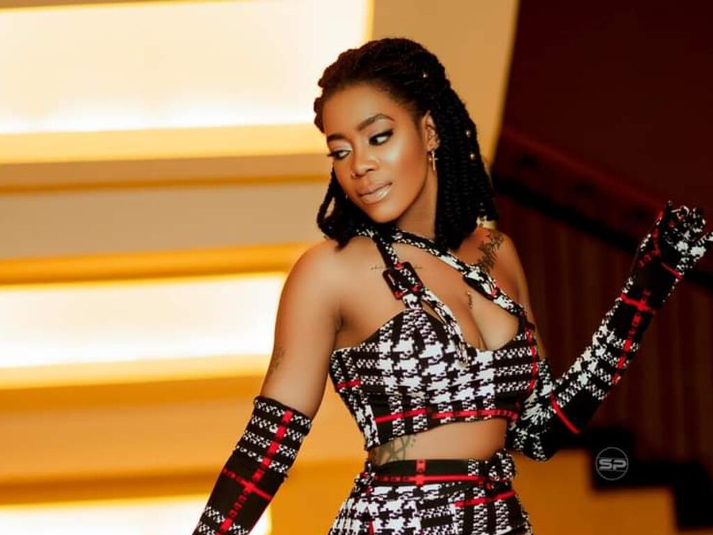 Brinahwells's profile - Image n°1