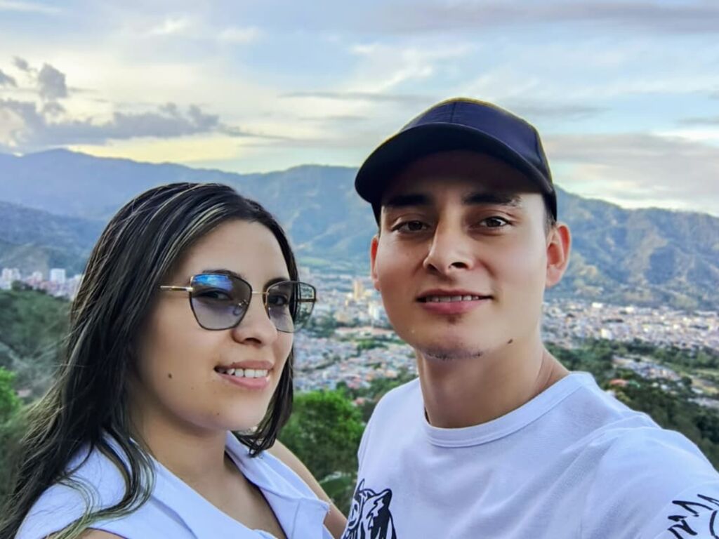 Britanyandmurdok's profile - Image n°1