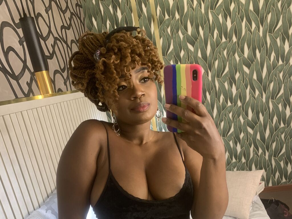 Brithannymoore's profile - Image n°2